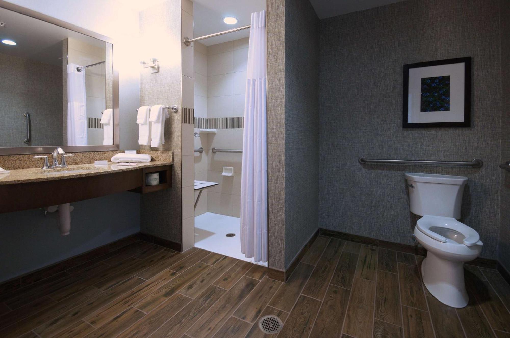 Hilton Garden Inn Hickory Kültér fotó